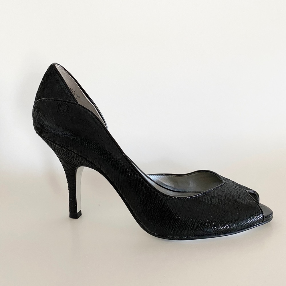 ANNE KLEIN Kacy black Peep Toe Pump Size 8M